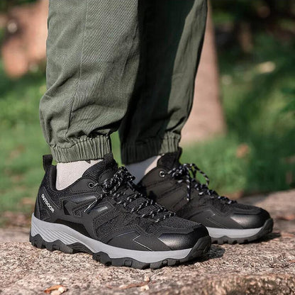 TrailMaster Hikers